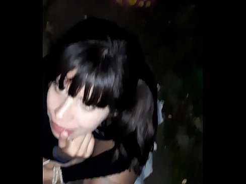❤️ On the street swollen penis in exchange for candy Porno at us ❌❤